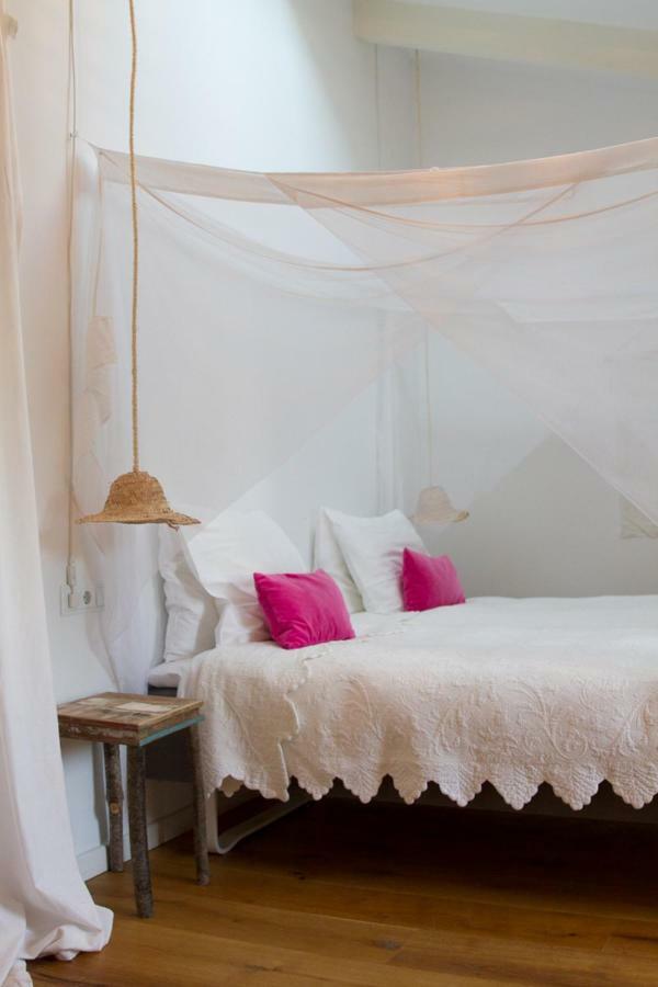 Home Hotel The Pink Pepper Tree Lloseta Exterior photo